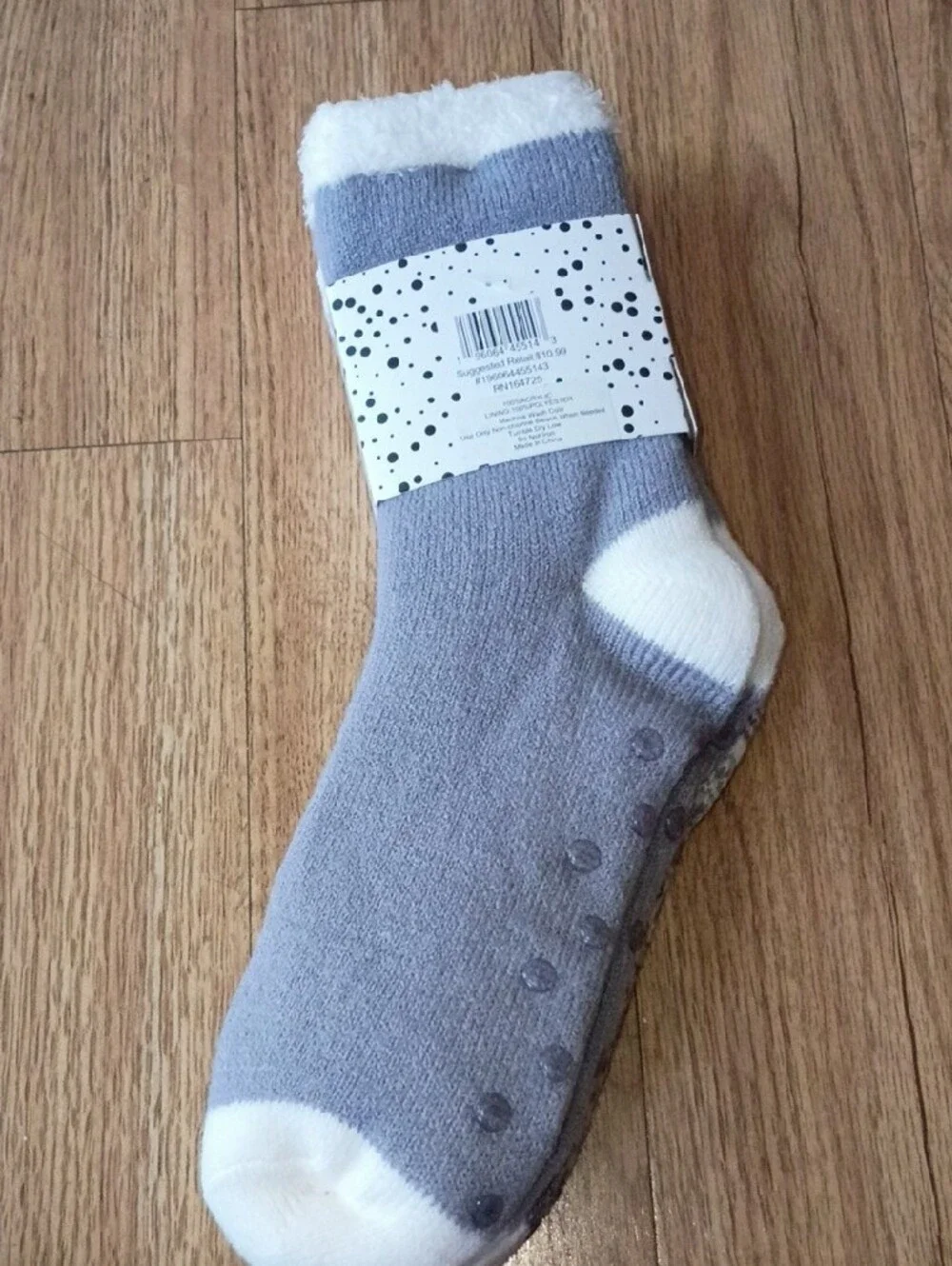 Cozy Lined Crew Socks in White and Navy